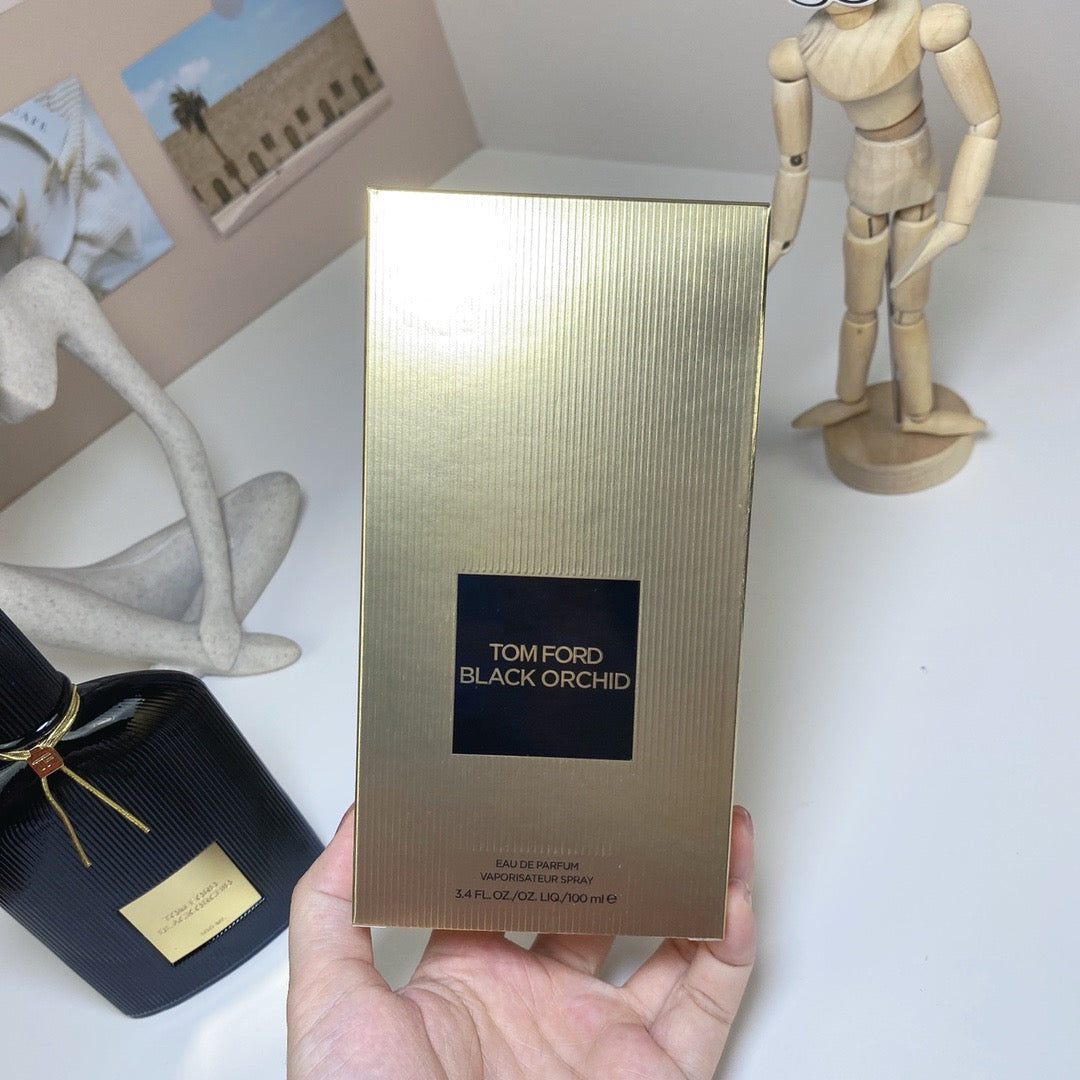 TOM FORD Grey Black Orchid