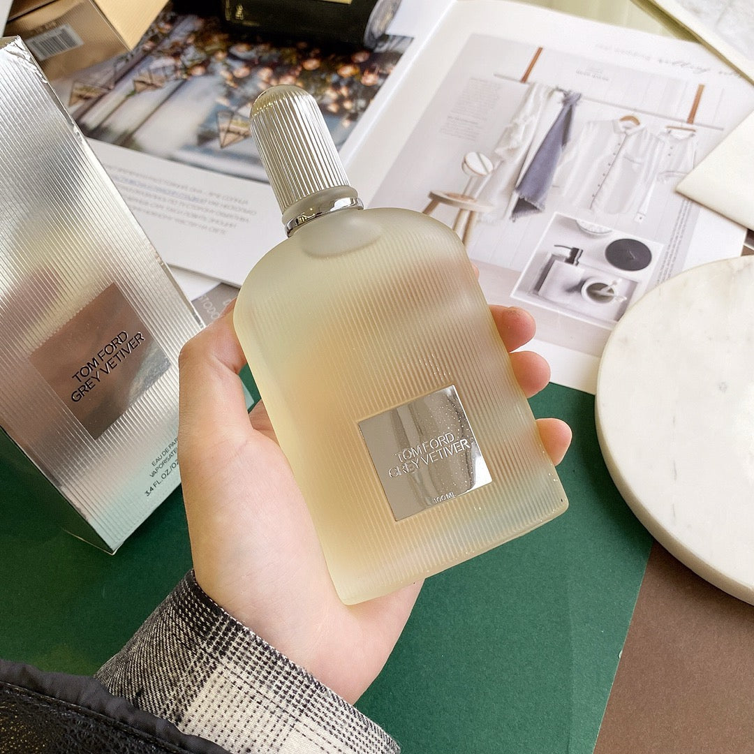 TOM FORD Grey Vetiver