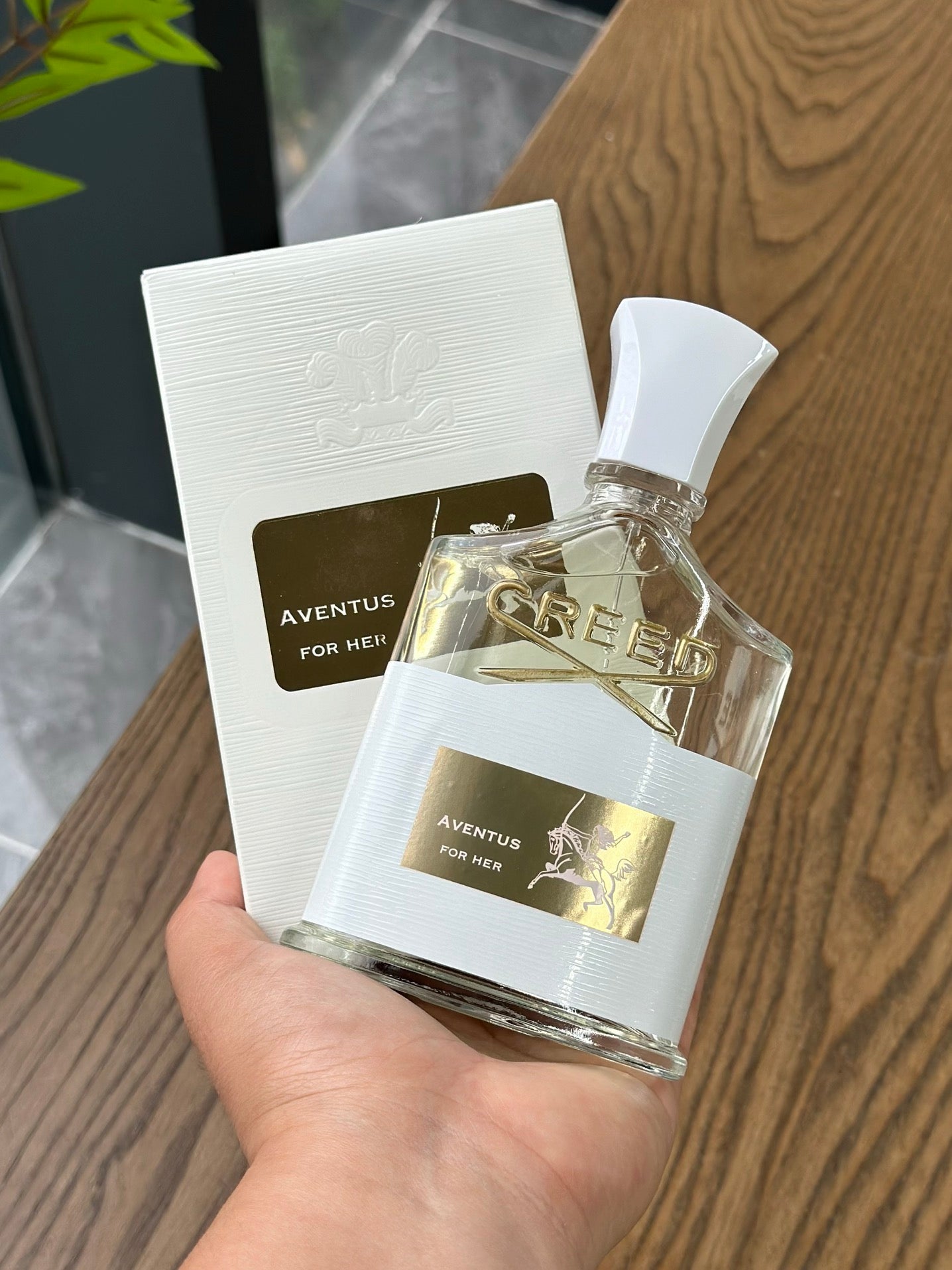 CREED Aventus for Her