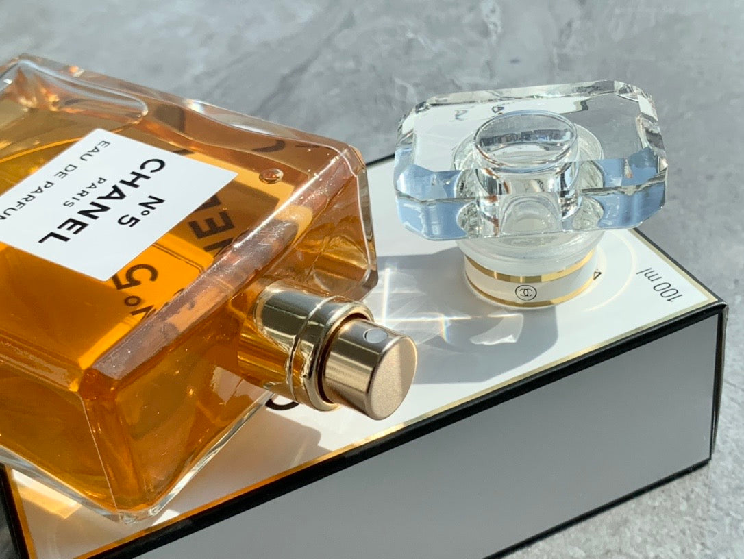 CHANEL NO. 5 Eau de Parfum