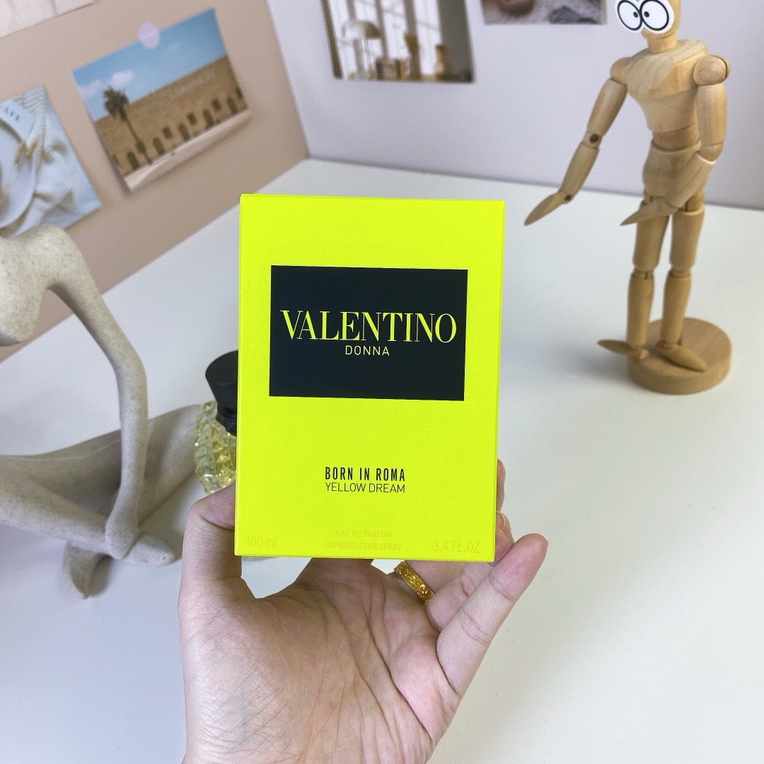 VALENTINO DONNA Born In Roma Yellow Dream